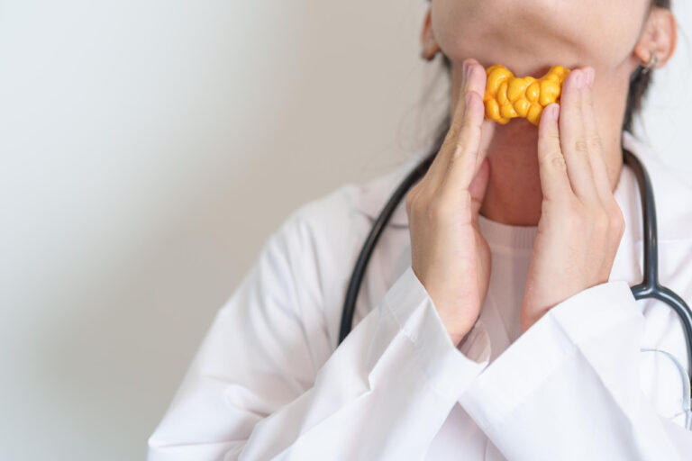 هل تختفي عقد الغدة الدرقية