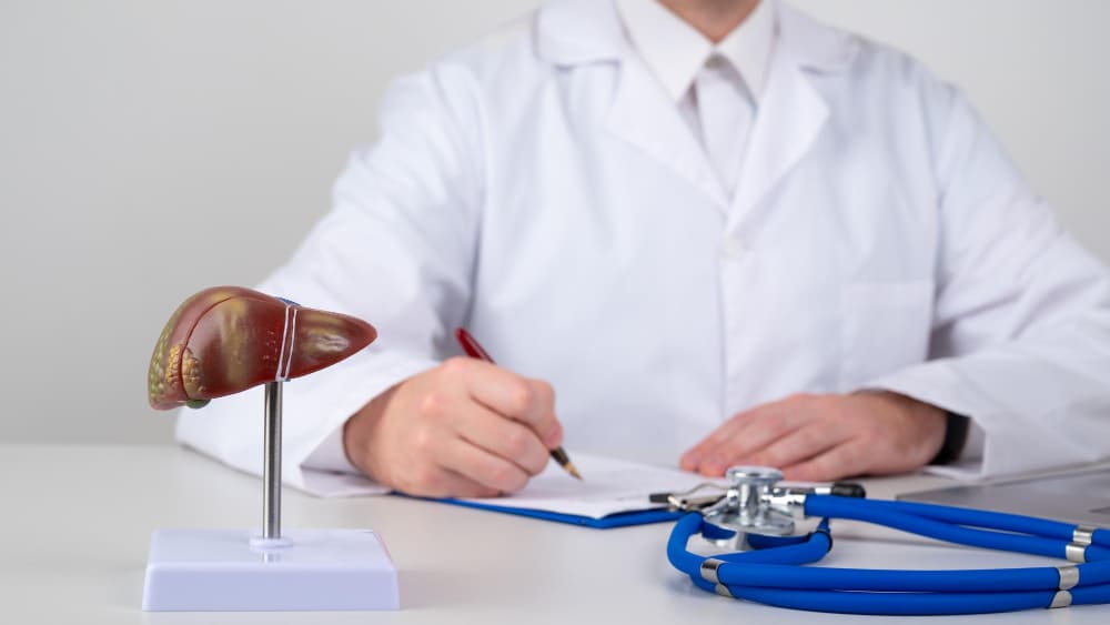 أفضل دكتور لعلاج تضخم الطحال بدون جراحة